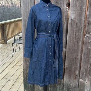 -
PESERICO
Belted Midi Shirt Dress size 44 (US)8